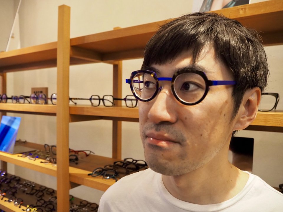 気持ちもメガネも新たにの画像